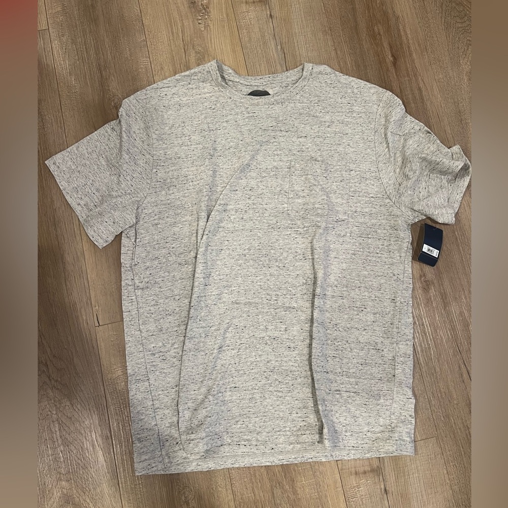 NWT Lucky Men’s Sunset Pocket Tee
